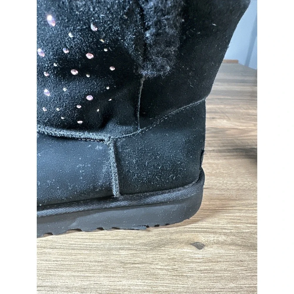 Women's UGG Boots Size 8 Black Gems‎ Pull On